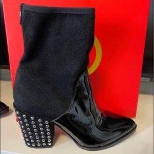 Wishbone Collection boots